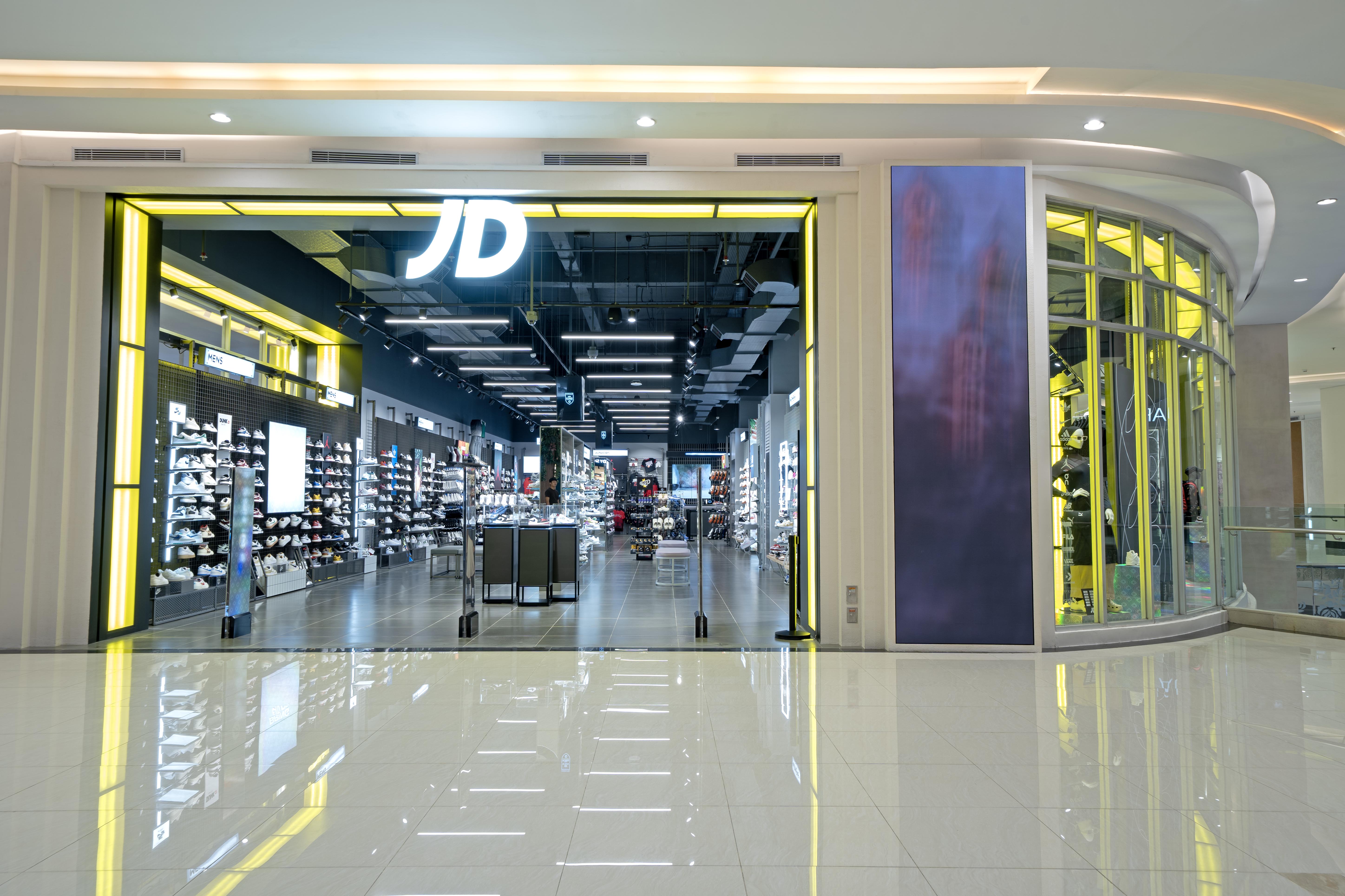 Principal entrance and shopfront of the completed JD Makassar store