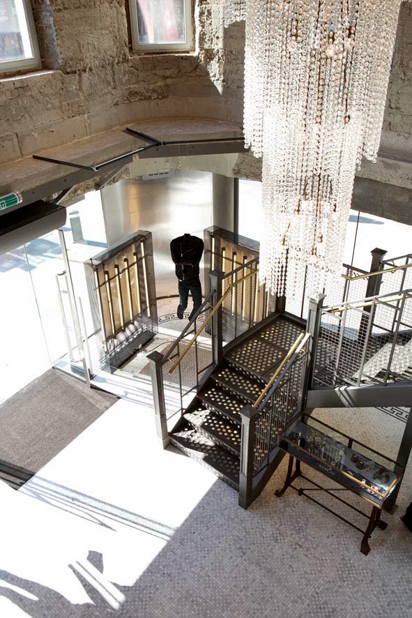 Replay Antwerp stair and double-height spatial relationship